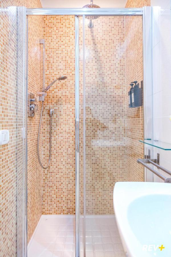 Viale Giulio Cesare Guest House Рим Екстер'єр фото