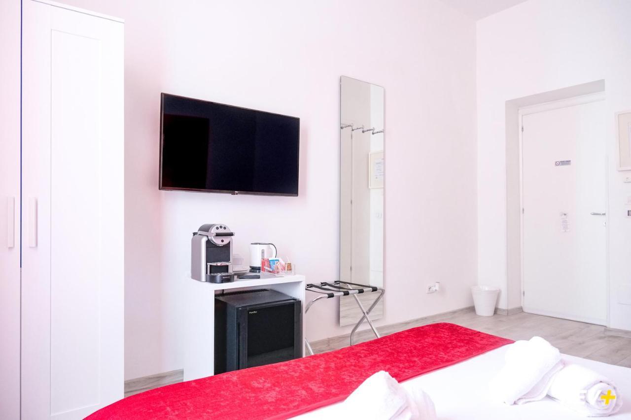Viale Giulio Cesare Guest House Рим Екстер'єр фото
